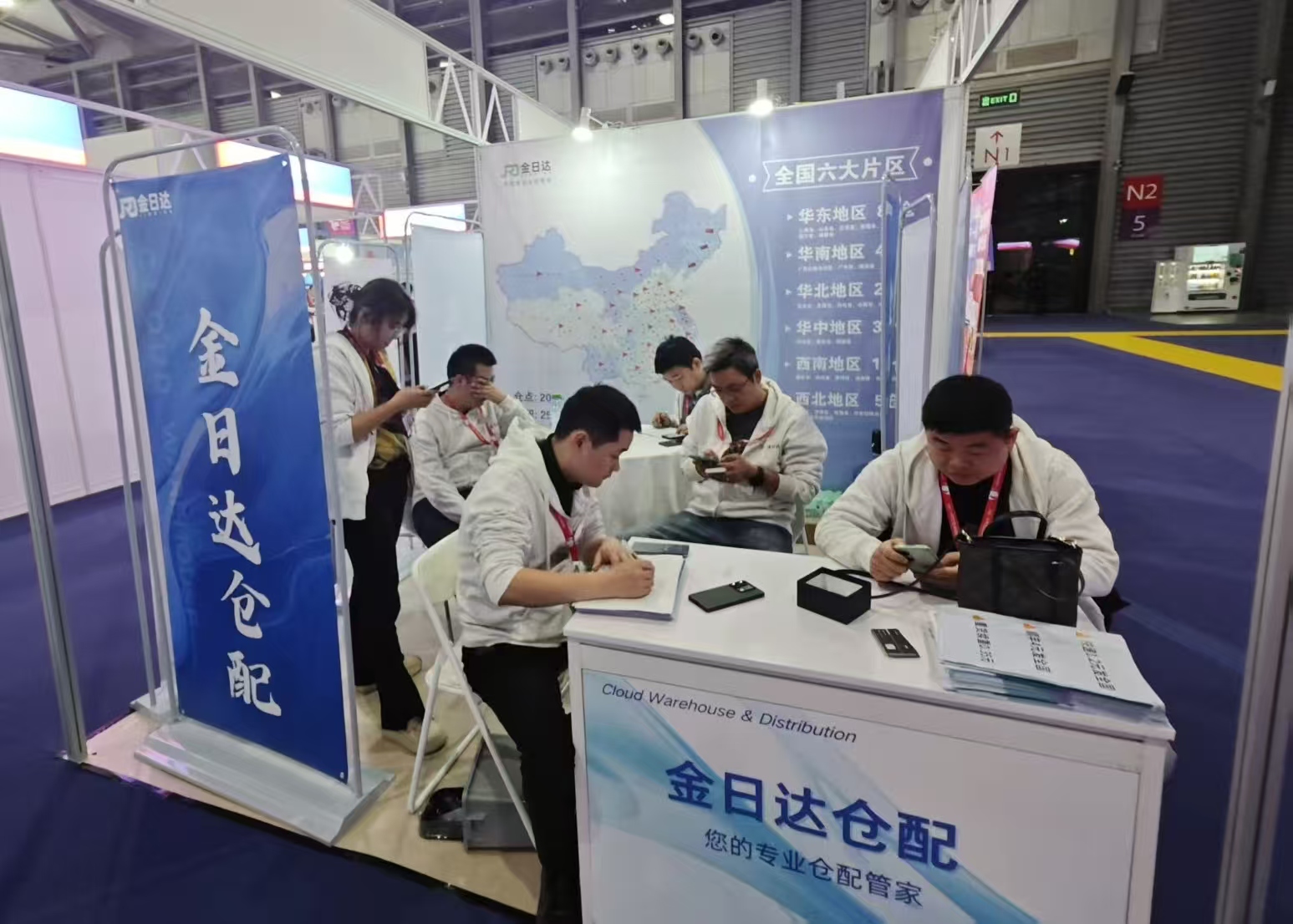 3f0bc04a33a38d3d2cbc68f186e763fc